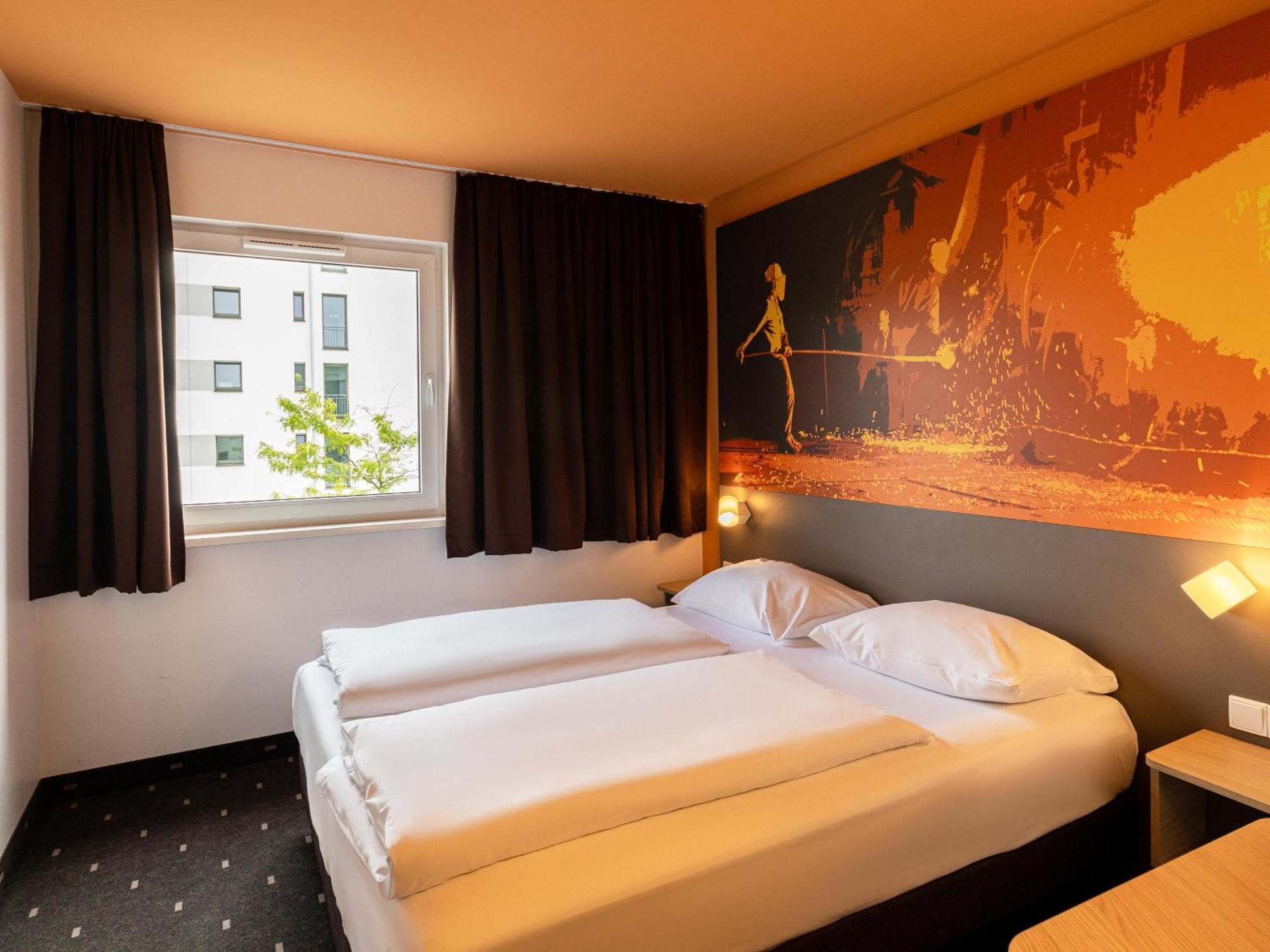 B&B Hotel Essen-City Exterior foto